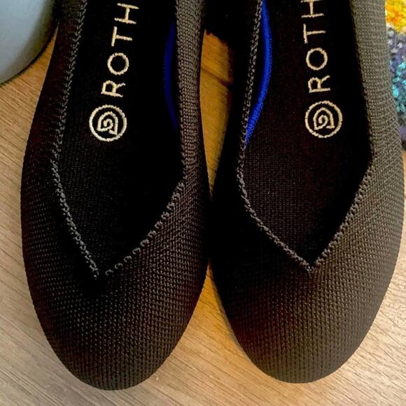 Rothys round toe size 5 black retired white halo woman’s flat shoes - Picture 2 of 12